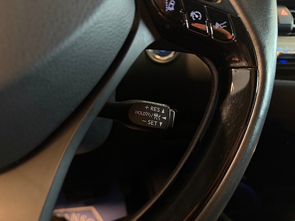 Toyota C-HR 16 of 28