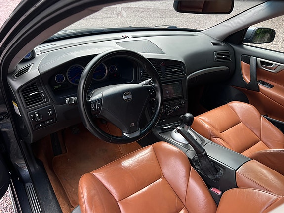 Volvo S60 11 of 15