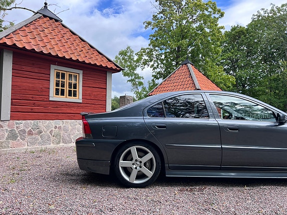 Volvo S60 13 of 15