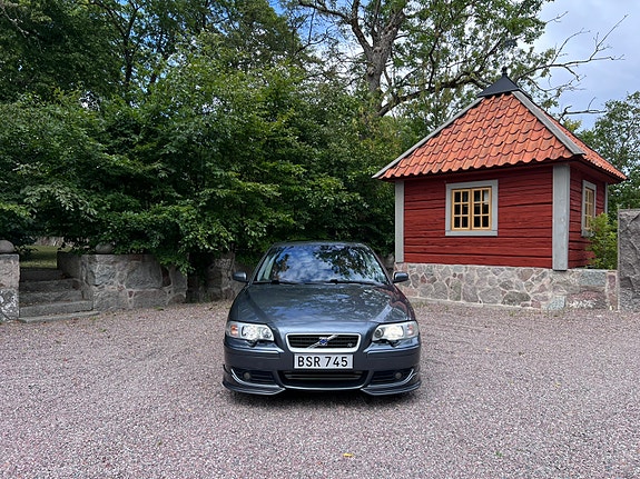 Volvo S60 10 of 15