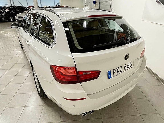 BMW 520 3 of 7