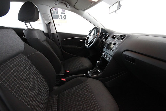 Volkswagen Polo 3 of 5