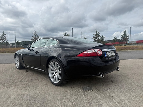 Jaguar XK 5 of 16