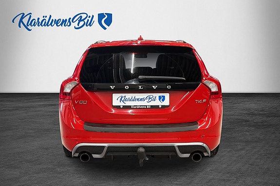 Volvo V60 7 of 15