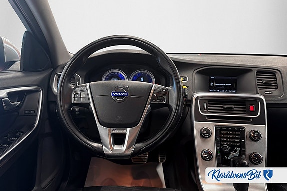 Volvo V60 10 of 15