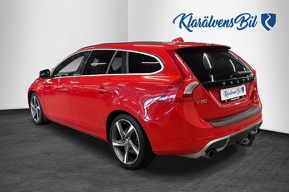Volvo V60 4 of 15