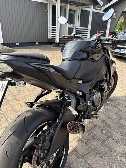 Suzuki GSX-S1000 2022 3 of 6