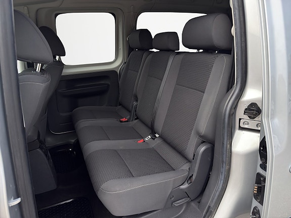 Volkswagen Caddy Maxi 14 of 15
