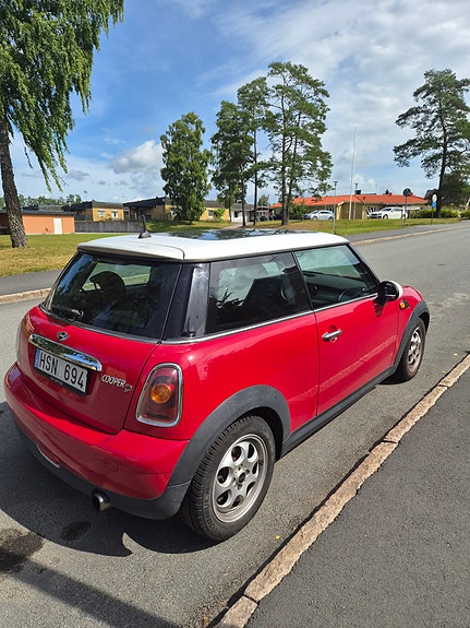 MINI Cooper 3 of 13