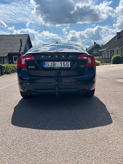 Volvo S60 3 of 8