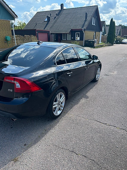 Volvo S60 6 of 8