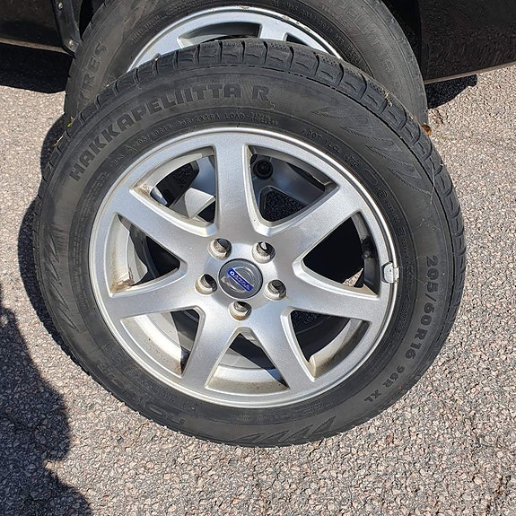 Volvo S60 8 of 8