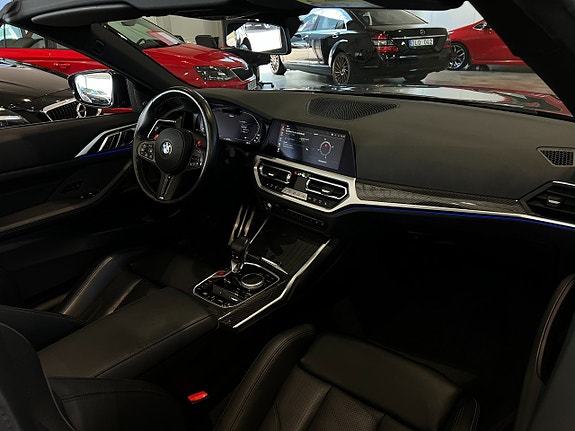 BMW M4 9 of 15