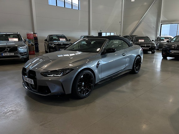 BMW M4 5 of 15