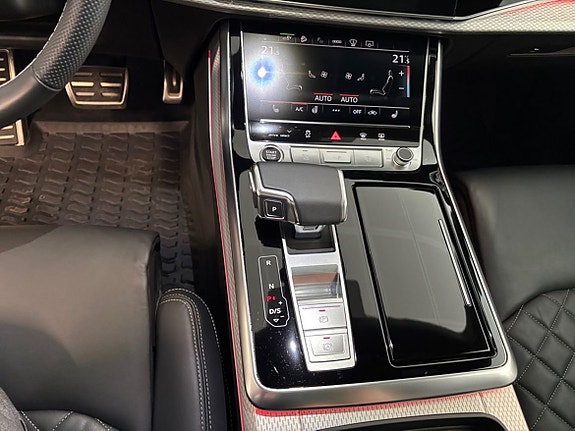 Audi Q8 17 of 19