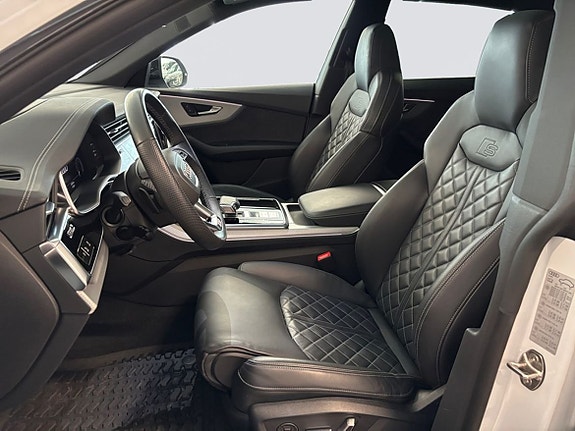 Audi Q8 8 of 19