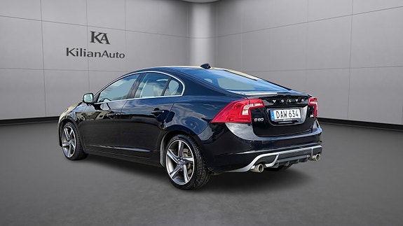 Volvo S60 7 of 28
