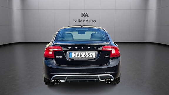 Volvo S60 6 of 28