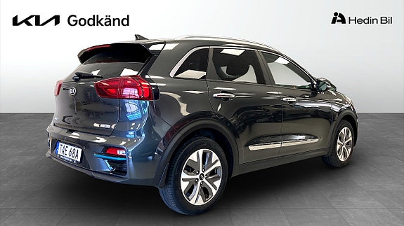 Kia e-Niro 2 of 11