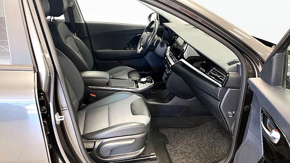 Kia e-Niro 3 of 11