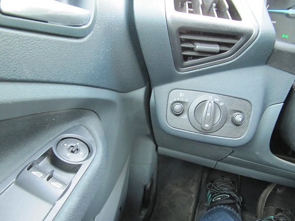 Ford C-Max 10 of 12