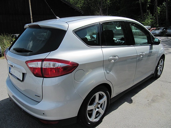 Ford C-Max 4 of 12
