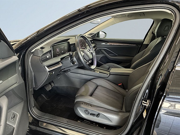 Skoda Superb 7 of 27