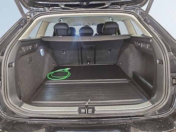 Skoda Superb 12 of 27