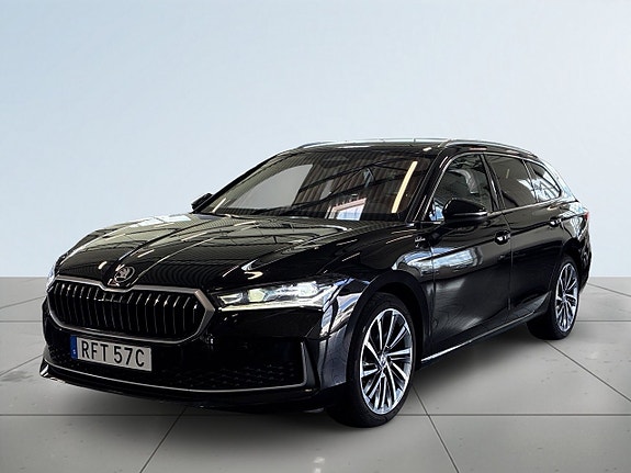 Skoda Superb 16 of 27