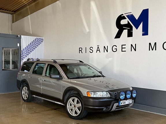 Volvo XC70 6 of 15