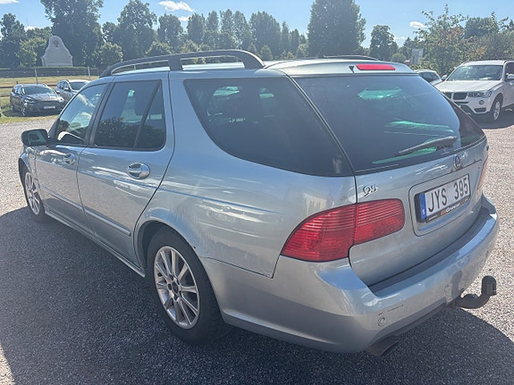 Saab 9-5 4 of 6