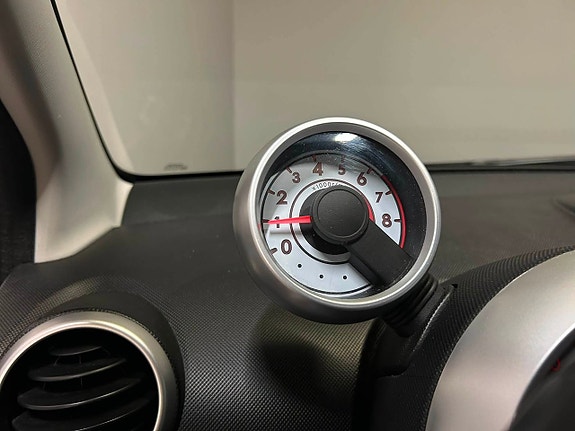 Peugeot 107 15 of 17