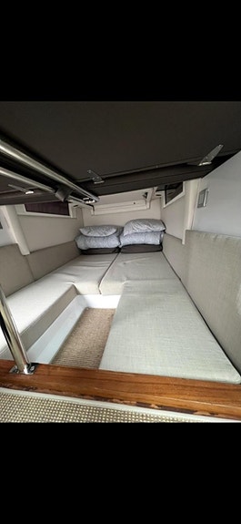 AXOPAR 28 AC CABIN MED 300HK, AUTOPILOT, RADAR, 12” 6 of 7