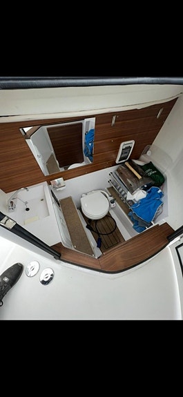 AXOPAR 28 AC CABIN MED 300HK, AUTOPILOT, RADAR, 12” 7 of 7