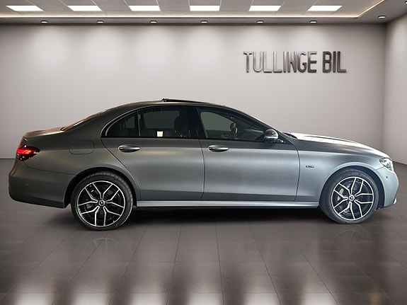 Mercedes-Benz E300 de 6 of 28