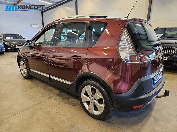 Renault Scenic XMod 3 of 19