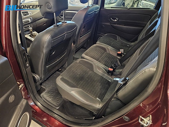 Renault Scenic XMod 12 of 19