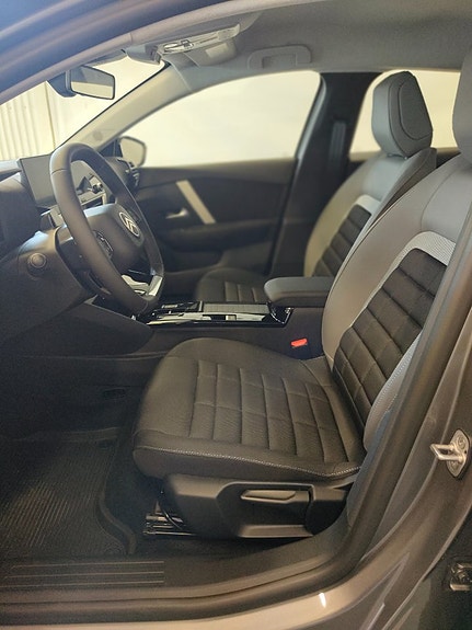 Citroen C4 5 of 12