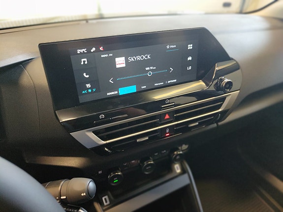 Citroen C4 7 of 12