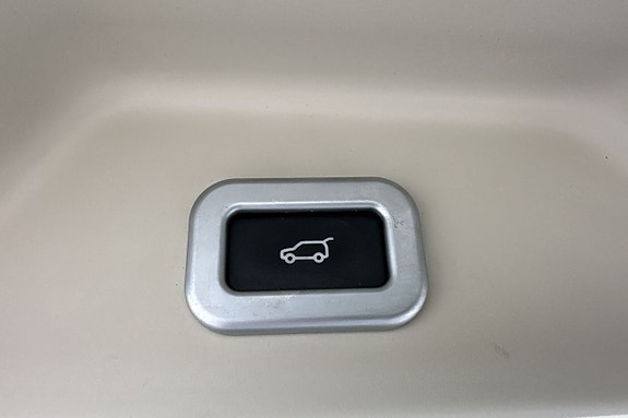 Land Rover Range Rover 11 of 30
