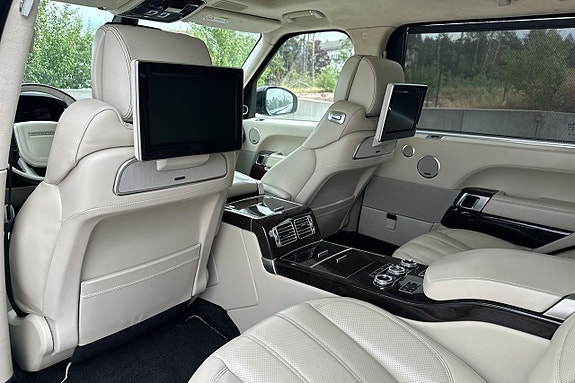 Land Rover Range Rover 17 of 30