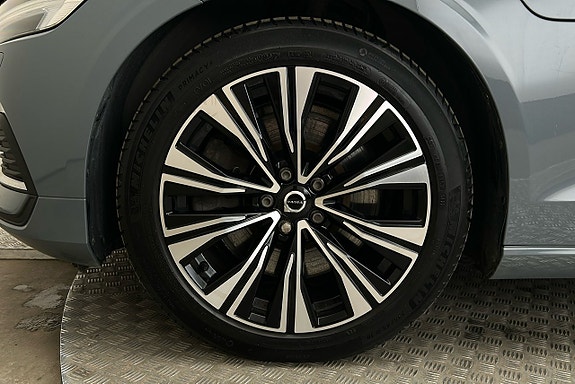 Volvo V60 12 of 26
