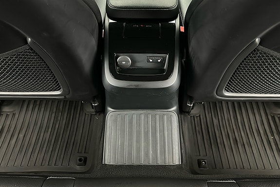 Volvo V60 20 of 26