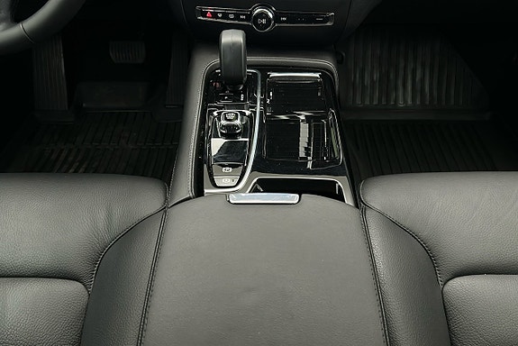 Volvo V60 9 of 26