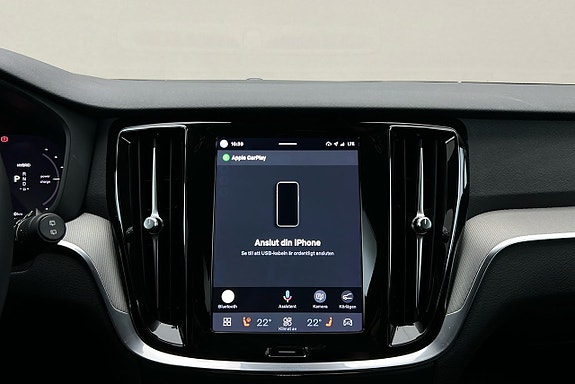 Volvo V60 25 of 26