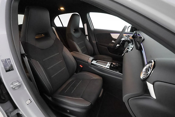 Mercedes-Benz A 250 e 15 of 26