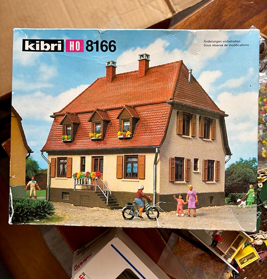Product image 17 of 36