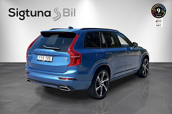 Volvo XC90 5 of 30