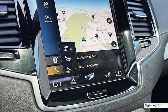 Volvo XC90 28 of 30