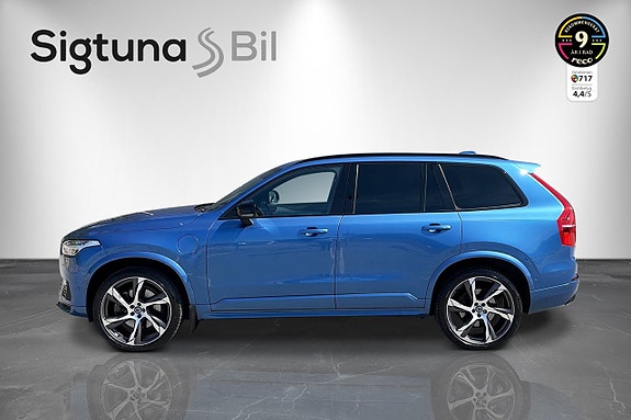 Volvo XC90 8 of 30